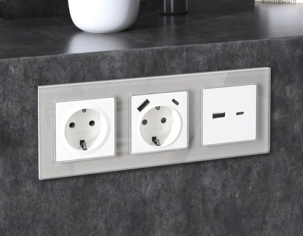 Комплект механизма электрической розетки ALFA MA129010 Белый матовый 2USB A+A 18W быстрая зарядка с заземлением со шторками 2P+E 16A-250V QUANT