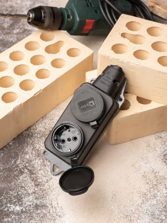 EKF Basic Роз. (колодка) двухмест. с защит. крышками каучуковая 230В 2P+PE 16A IP44