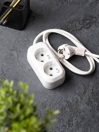 EKF PROxima Удлинитель "Эксперт" 2 гнезда 2 метра 16А/3,5кВт с заземлением ПВС 3х1