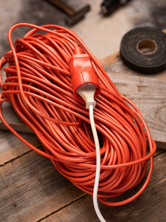 EKF PROxima Удлинитель "Зевс 2.0" 50м без заземления ПВС 2*0,75 10А/2,3кВт