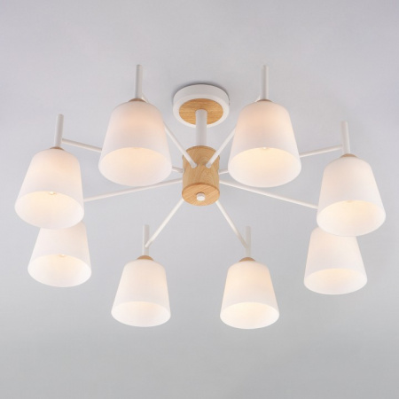 Потолочная люстра с плафонами 70085/8 белый Eurosvet Fresco