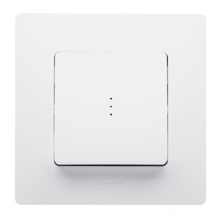 Legrand Etika Бел Переключатель с подсветкой, 10А, авт. клем