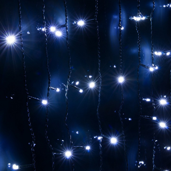 Гирлянда занавес на ель 0,45*1,5 м IP20 200-003 белый Eurosvet 200-003