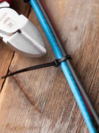 EKF Basic Хомут нейлоновый черный (2,5х80) (100шт.)