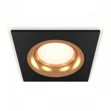 Комплект встраиваемого светильника Ambrella light Techno Spot XC7632005 SBK/PYG черный песок/золото желтое полированное (C7632, N7014)