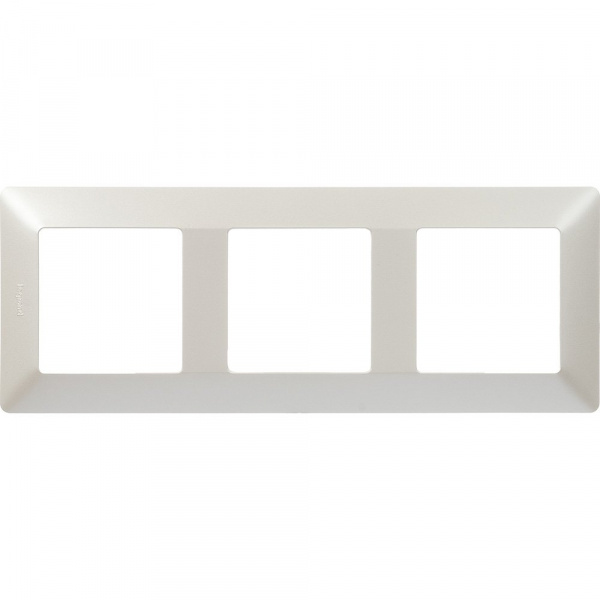 Legrand Valena LIFE Жемчуг Рамка 3-ая