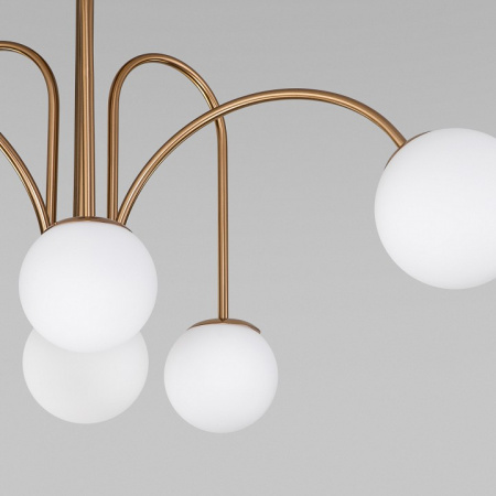 Потолочная люстра с плафонами 30177/6 латунь Eurosvet Alix