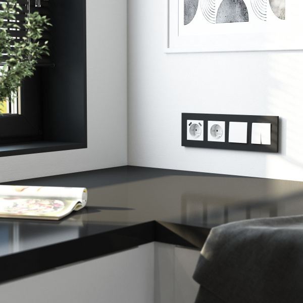 Рамка из поликарбоната на 4 поста Slab черный софт W0042908