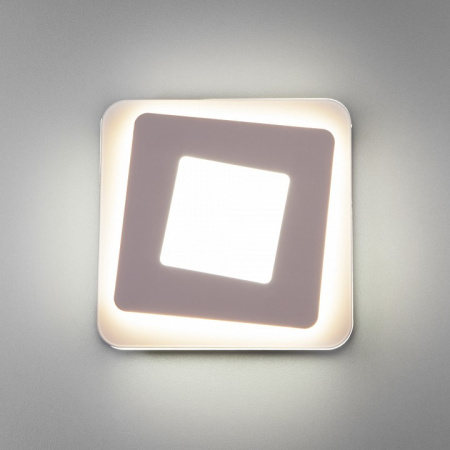 Настенный светодиодный светильник 90154/2 белый Eurosvet Salient