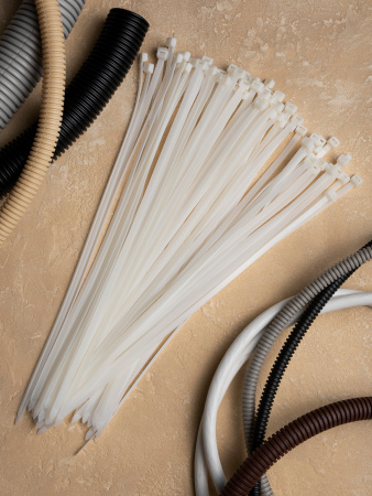 EKF Basic Хомут нейлоновый (7,2х400) (100шт.)