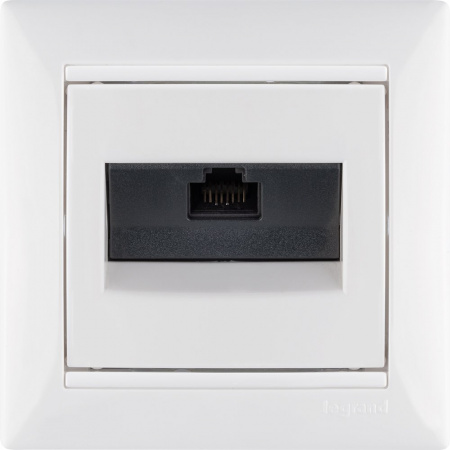 Legrand Valena Бел Рамка 1-ая