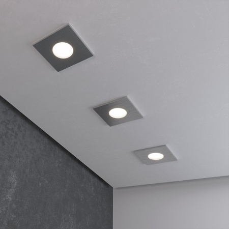 Влагозащищенный точечный светильник 126 MR16 серебро Elektrostandard Flicks a053363