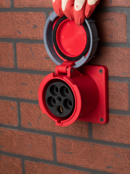 EKF PROxima Розетка стационарная внутренняя 3452 3Р+РЕ+N 125А 380В IP67