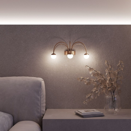 Настенный светодиодный светильник 90031/3 золото Eurosvet Ragno