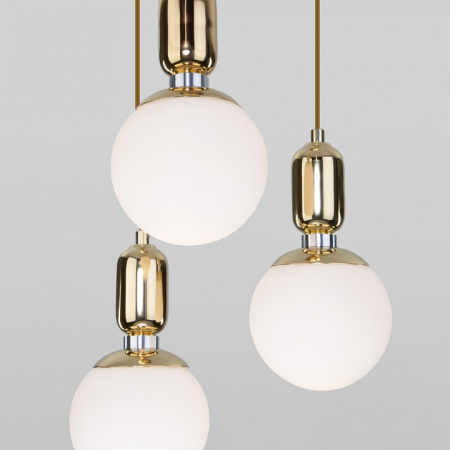 Подвесной светильник со стеклянными плафонами 50151/3 золото Eurosvet Bubble