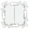 Simon 24 Белый Двухклавишный выключатель с подсветкой