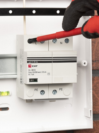 EKF PROxima Устройство защиты от импульсных перенапряжений Тип 1 Iimp 25kA (10/350?s) 2P