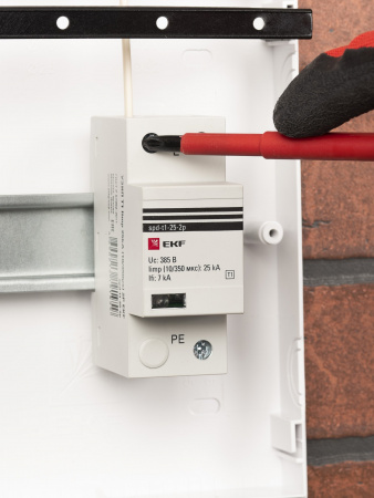 EKF PROxima Устройство защиты от импульсных перенапряжений Тип 1 Iimp 25kA (10/350?s) 1P