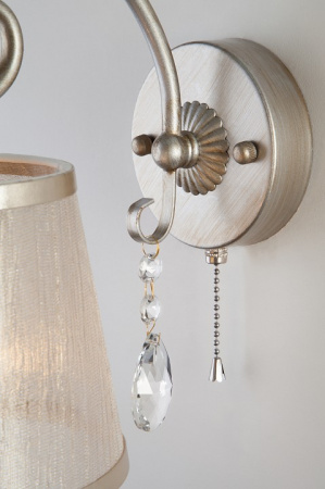 Бра с абажуром 60065/1 серебро Eurosvet Liona