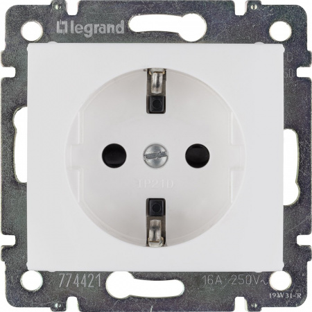 Legrand Valena Бел Розетка 1-ая с/з с защитными шторками