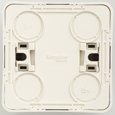 SE Этюд наруж Крем Розетка 1-ая б/з без шторок