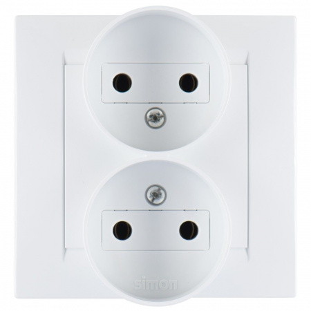 Simon 15 Белая Розетка 2-ая б/з литая (в сборе с рамкой)