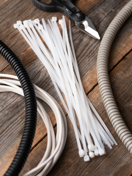 EKF Basic Хомут нейлоновый (3,6х370) (100шт.)