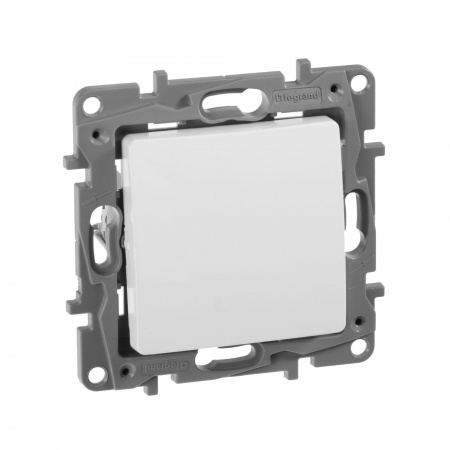 Legrand Etika Белый Переключатель 10А, Винтовые клеммы