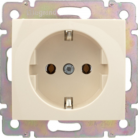 Legrand Valena Крем Розетка 1-ая с/з