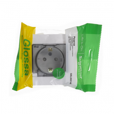 SE Glossa Бел Розетка с/з со шторками с крышкой, IP44 (в сборе с рамкой)