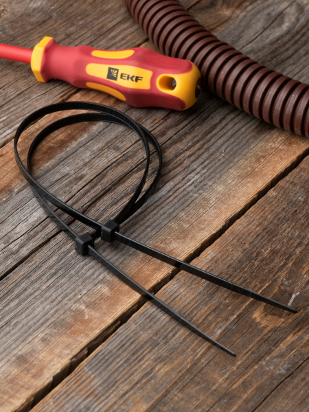 EKF Basic Хомут нейлоновый черный (4,8х300) (100шт.)