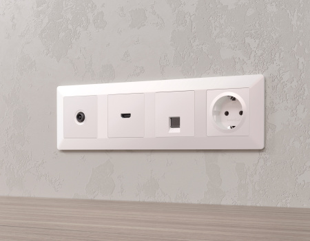 Лицевая панель ALFA (Жемчуг) для электрической розетки с заземлением со шторками QUANT AP2070