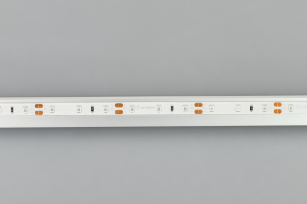 Светодиодная влагозащищенная лента Arlight 4,8W/m 60LED/m 2835SMD желтый 5M 015731(2)