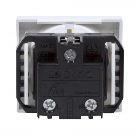 DKC Розетка силовая 2Р+Е, со шторками, «Viva», 2 мод., цвет белый