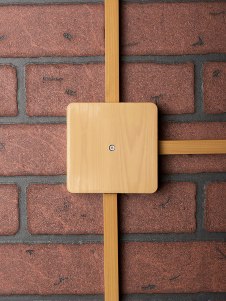 EKF PROxima Коробка разветвительная KMP-030-032 (100х100х28) светлое дерево