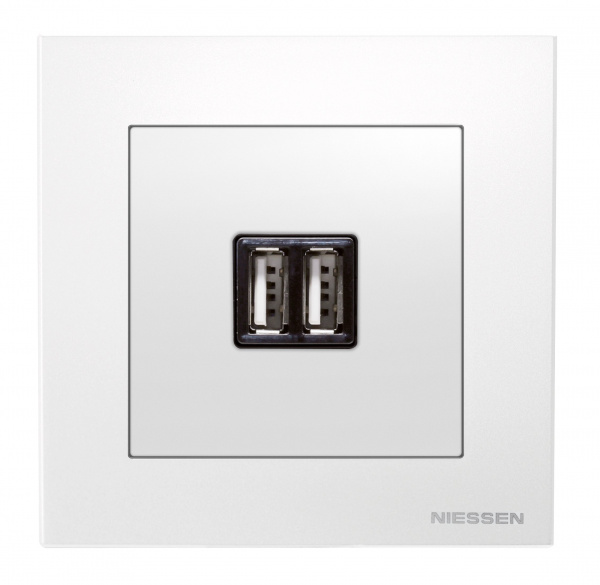 ABB SKY Альпийский белый Накладка для механизмов зарядного устройства USB, арт.8185