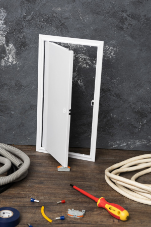 EKF Basic Люк ревизионный пластик с нажим. замком 200х400 (ШхВ внутр.)