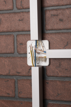 EKF PROxima Коробка разветвительная КМР-030-030кг наружная (75х75х26) белая с клеммником