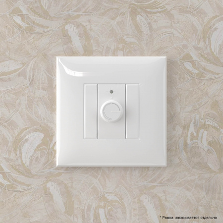 DKC Avanti Белое облако Диммер поворотный