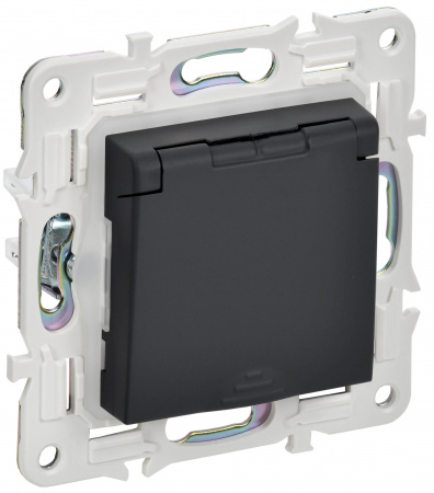 IEK SKANDY Графит Розетка с/з с защитными шторками и крышкой 16А IP44 SK-R11G
