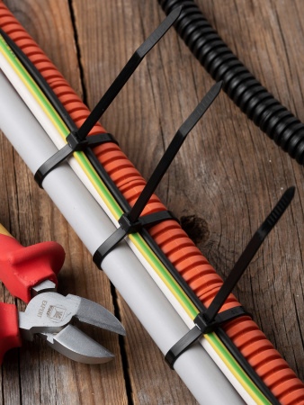 EKF Basic Хомут нейлоновый черный (4,8х200) (100шт.)