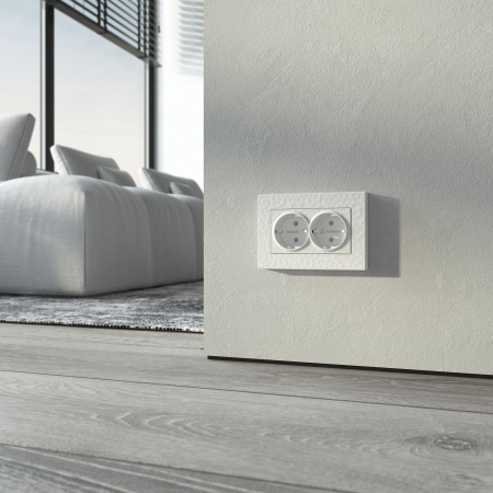 Розетка двойная с заземлением (Hammer белый) W1272001