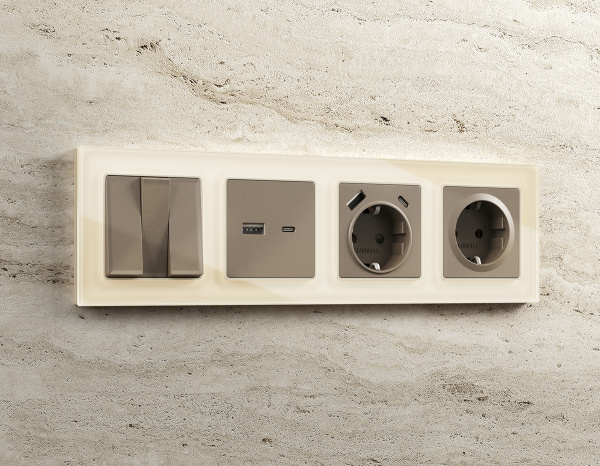 Лицевая панель ALFA (Темная бронза матовый) для 3-клавишных выключателей QUANT AP6350