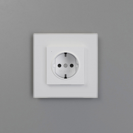 Розетка с подсветкой W (белый матовый) W1171461