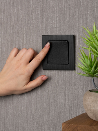 EKF PROxima Стокгольм Черный Выключатель проходной 1-кл, 10А ,винт.клеммы