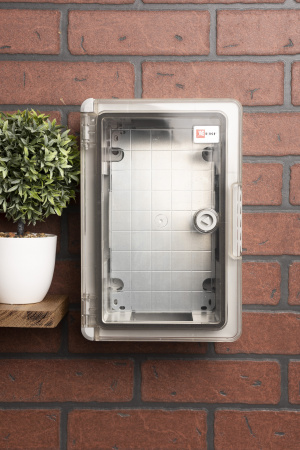 EKF PROxima Щит пластиковый с монтажной платой прозр. дверь 300х200х130 мм IP65