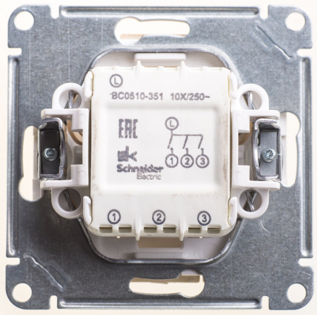 SE Wessen 59 Сосна Выключатель 3-клавишный, 10АХ