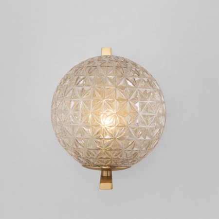 Бра со стеклянным плафоном 70131/1 латунь Eurosvet Shape