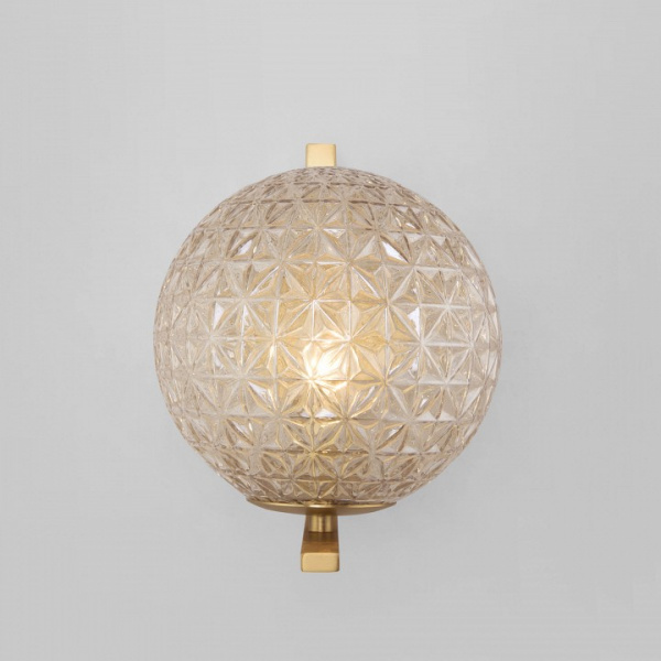 Бра со стеклянным плафоном 70131/1 латунь Eurosvet Shape