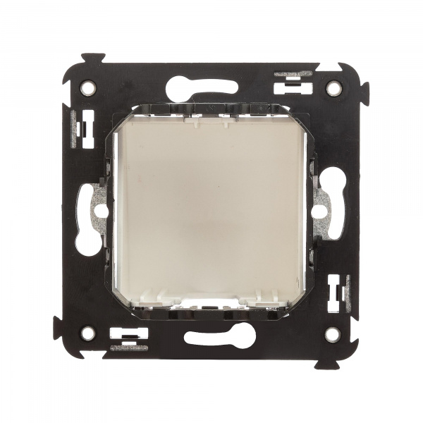 DKC Avanti Закаленная сталь Вывод кабеля